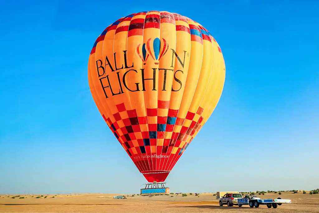 Hot Air Balloon Flight closeUp scene, Dubai
